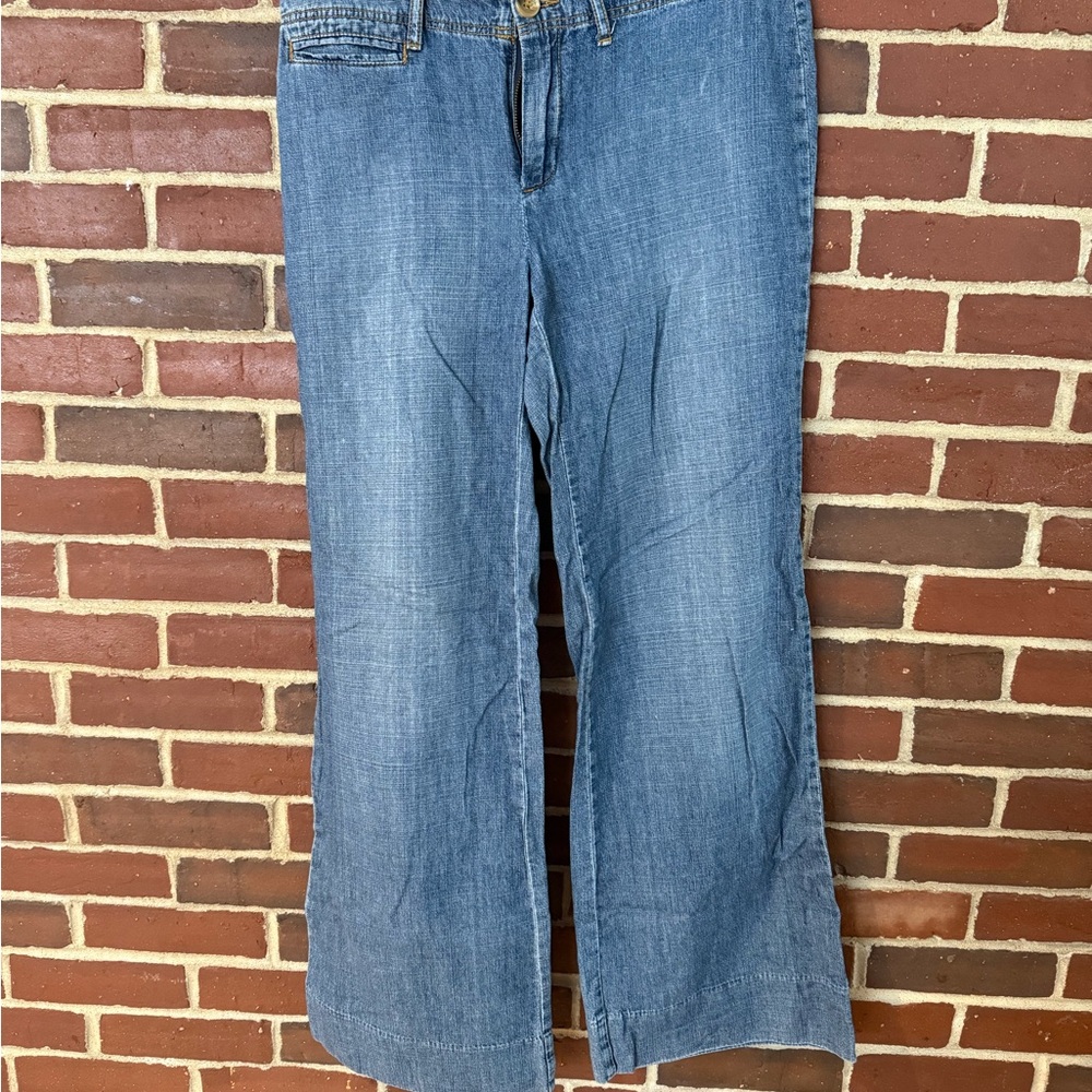 GAP Women's Flare Jeans in Light Blue